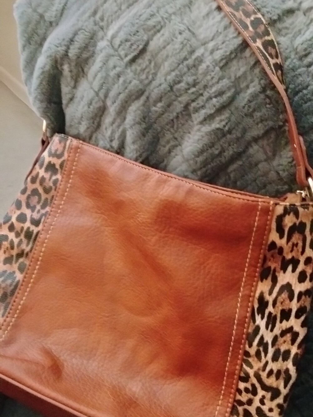 Classic Tan Leather & Leopard Print Shoulder Bag